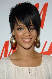 Rihanna's short hair is really stylish, amazing and gorgeous because of it, it becomes that much popular. 40 Rihanna Hairstyles To Inspire Your Next Makeover Huffpost Life In 2021 Rihanna Hairstyles Rihanna Haircut Celebrity Short Hair