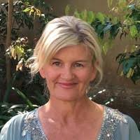 50+ perfiles de «Julie Speer»