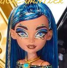 Cleo Gore's Instagram, Twitter & Facebook