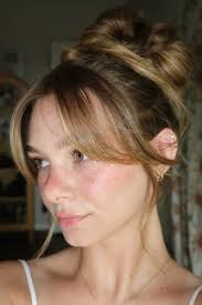 Lizzie Morris (lizziehmorris)