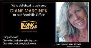 Kelly Riker's Instagram, Twitter & Facebook