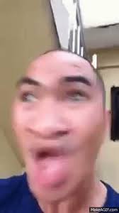 Mengenai wajah putra kami, memang 80 persen mirip semua. Muka Kocak On Make A Gif