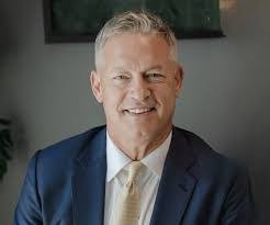 Michael Alder's Instagram, Twitter & Facebook