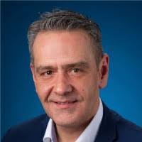 Robert Grell's Instagram, Twitter & Facebook