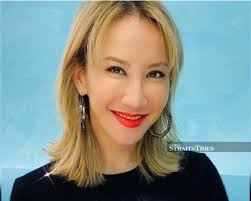 Showbiz: 'From Singapore' Coco Lee riles up Chinese Netizens in video