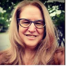 Cat Starr's Instagram, Twitter & Facebook