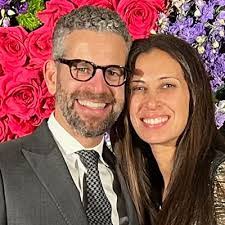 Eli Dweck's Instagram, Twitter & Facebook