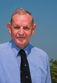 Statistical mechanics and colloids The synthesis of unusual inorganics  Surface chemistry of catalysts Memories of Lord Todd at C