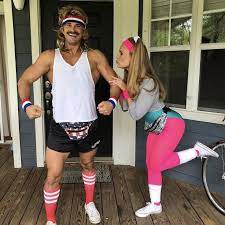 75 Easy Couple Halloween Costumes Easy Couple Halloween Costumes 80s Party Outfits Couples Halloween Outfits