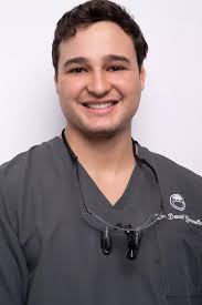 Dr. Daniel Gonnella