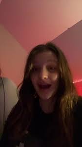 Mara Scott's Instagram, Twitter & Facebook