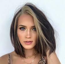 If you have natural medium brown hair, simply take a red hair dye with a warm undertone and do some highlights or low lights after dividing your hair and taking out thin. Two Tone Hair Color Idea For Winter Ecemella