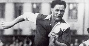 Josef bican, resmi maçlarda kaydettiği 805 golle tarihin en skorer futbolcusu unvanını elinde bulunduruyor. Josef Bican Reflex Cz