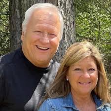 Should I use a debit card, credit card, or cash