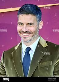 Robert james collier hi-res stock photography and images