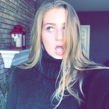 Ellen (@ellen_floyd)