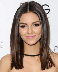 From chic asymmetric haircuts to classy bobs, and from crazy voluminous hairstyles to sleek updos. 17 Important Concept Medium Haircut For Teenage Girl