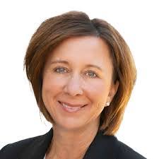 Katrina Leach's Instagram, Twitter & Facebook