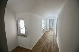 Balkon, bad mit wanne, kelleranteil, einbauküche, zentralheizung, neubau 900 € 3 Zimmer Wohnung St Leonhard Am Wonneberg 3 Zimmer Wohnungen Mieten Kaufen