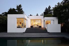 Model rumah sederhana terlihat mewah 2 lantai. 9 Inspirasi Desain Rumah Minimalis Mewah Paling Elegan