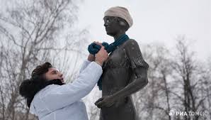 Праздник посвящён святой великомученице татиане римской, которая была казнена 2021 ао «аргументы и факты» генеральный директор руслан новиков. Bl2to1egyhcjlm