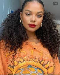 Christina Cheek's Instagram, Twitter & Facebook