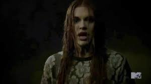 These characters both exude bravery, intelligence, and a taste of realism. Lydia Martin A Banshee 4x11 Scream Youtube