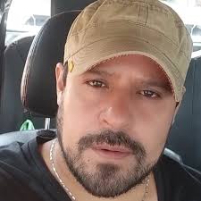 Moises Valdivia (@moisesval10) • Instagram photos and videos