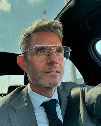 Contact 3 — Schønnemann Advokatfirma