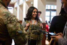 Students Learn About Investigations From Fbi Special Agents - Gvnext