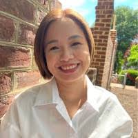 Ruth Sharon's Instagram, Twitter & Facebook