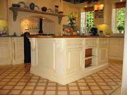 traditional cottage kitchen designs