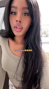 Anna Renn's Instagram, Twitter & Facebook