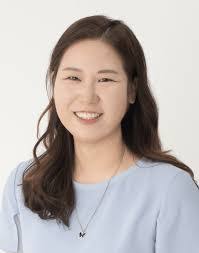 Hannah Cho's Instagram, Twitter & Facebook