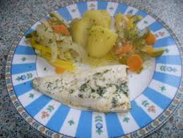 Fisch Gedunsteter Alaska Seelachs An Fenchel Meerrettich Mit Reis Und Mohrensalat Rezept Kochbar De