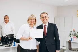 Якщо у вас є запитання або побажання пишіть нам! U Mamayivskij Ob Yednanij Gromadi Za Pidtrimki Programi U Lead Z Yevropoyu Vidkrivsya Novij Centr Nadannya Administrativnih Poslug U Lead