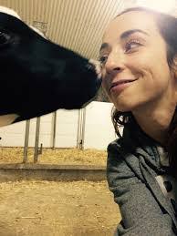 Chantel Doyle's Instagram, Twitter & Facebook