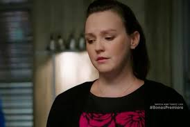 Historias de la Vieja Loba: Bones. Entrevista con Carla Gallo:"Lloré cuando  leí el final"