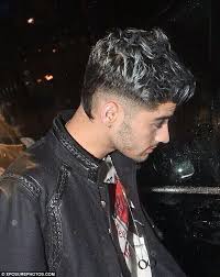I Love The Literal Frosted Tips With The Black And White Zayn One Direction Louis Tomlinson Zayn Malik