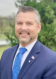 Mark Asbury's Instagram, Twitter & Facebook