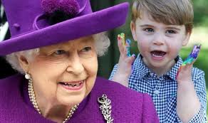 Queen Mother: How beloved royal enjoyed 'favourite tipple' at surprising  event exposed