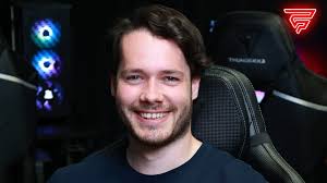 Interview: Callum Abbott discusses importance of psychology and mental  health in esports — Fragster.com