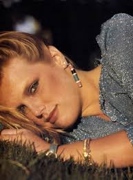 US Vogue December 1979 : Kim Alexis by John Stember