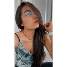 Lizeth Muñoz (@vliz95)