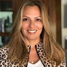 Tricia Bouton's Instagram, Twitter & Facebook