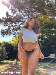 Vaninagood  pomponette Nude Leaks OnlyFans Photo 1 - Nudogram v2.1