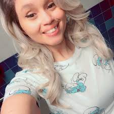 Where are the tall men with dark hair, blue or hazel eyes, and tattoos who  love the Lord?