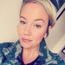 Beth Rednour's Instagram, Twitter & Facebook