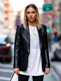 Gestuft frisuren mittellang stufig rundes gesicht. Frisuren Mittellang Das Sind Die Schonsten Trends