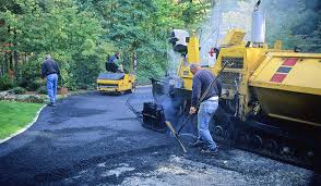 The process of paving with asphalt is not difficult, but proper asphalt installation requires heavy equipment that most homeowners do not possess. New Asphalt Driveway Issues What To Look Out For